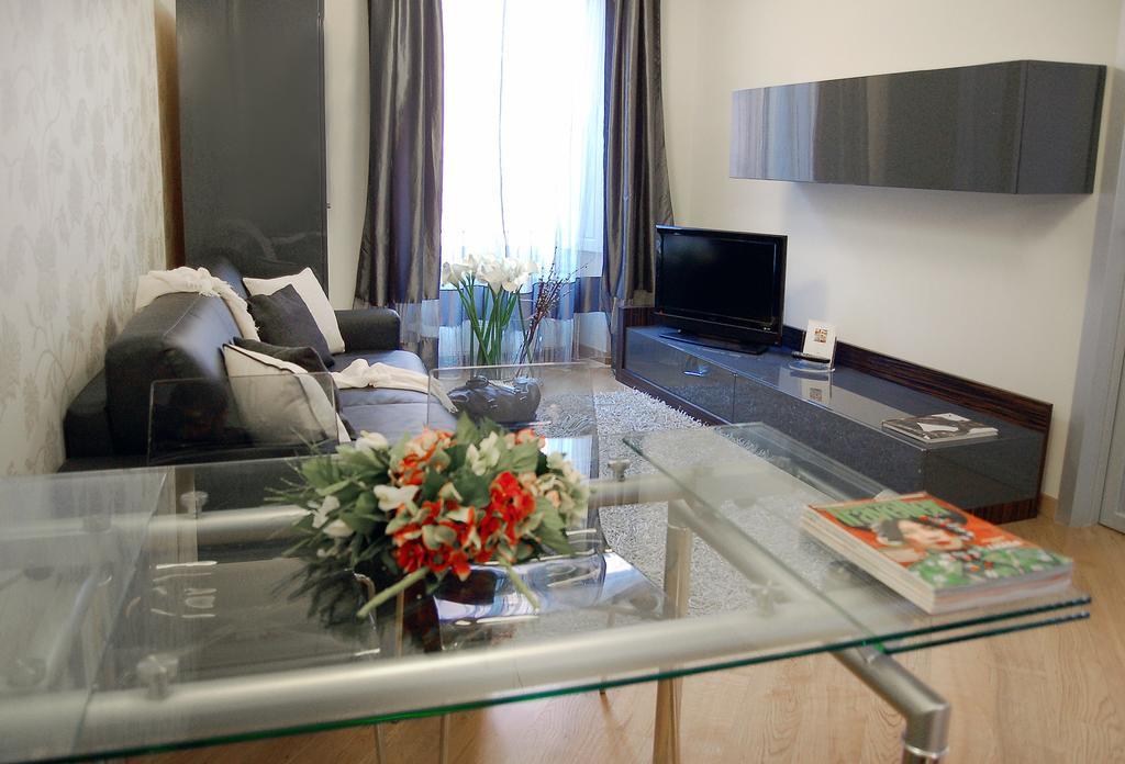 Residenza Al Saraceno Apart otel Roma Oda fotoğraf